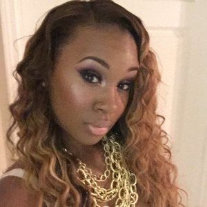 Meet your Posher, Chanell